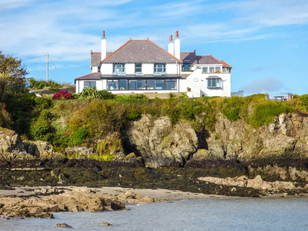 Angorfa, Cemaes Bay
