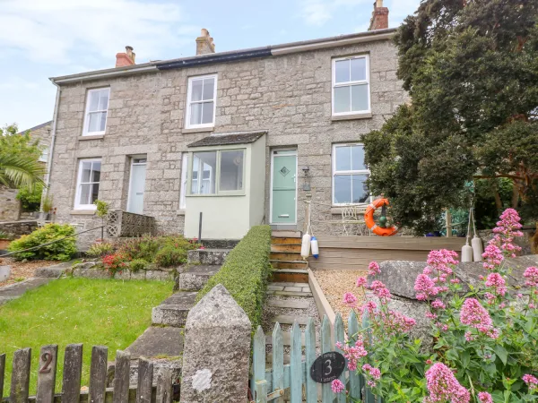 3 Trungle Cottages, Mousehole