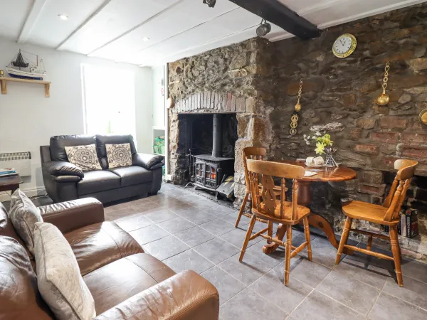 Gwenallt, Malltraeth
