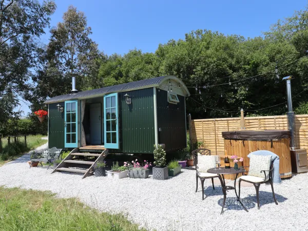 Two Moors Shepherds Hut, Hittisleigh