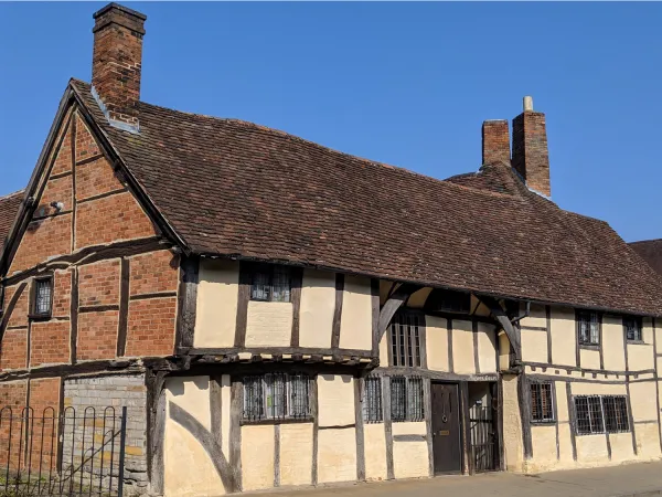 One Masons Court, Stratford-upon-avon