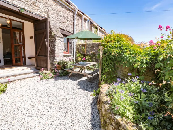 2 Easton Barn, Bigbury