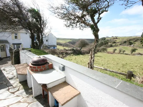 Rose Cottage Image 1