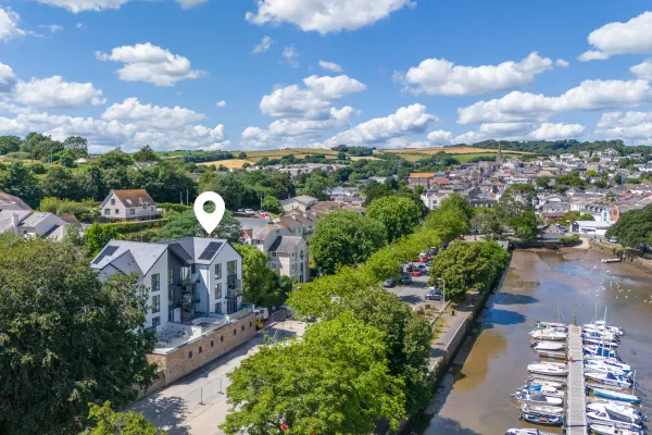 Estuary Reach, Kingsbridge