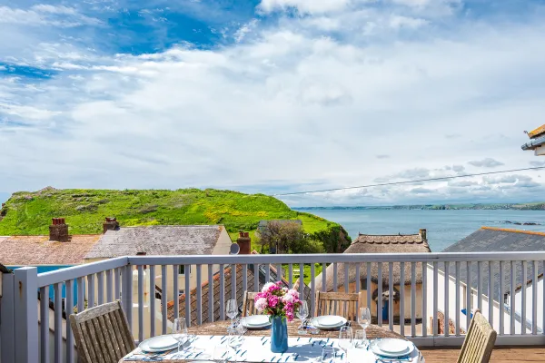5 Armada House , Hope Cove
