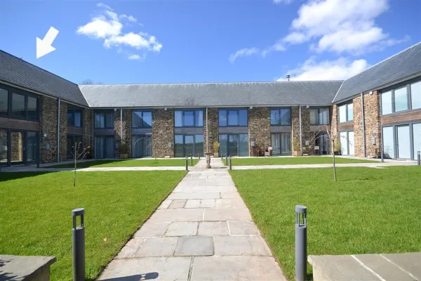 7 Dufour, Totnes