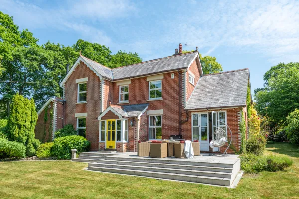 Corner Cottage, Hangersley