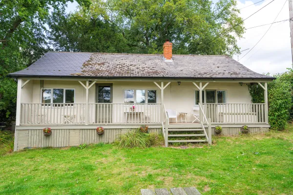 Forest Side, Godshill Green