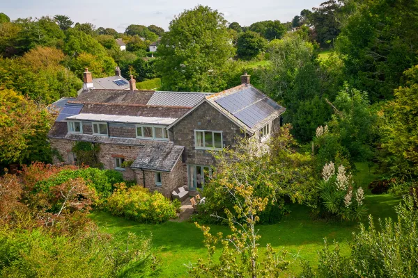 Apple Barn , Kingston,