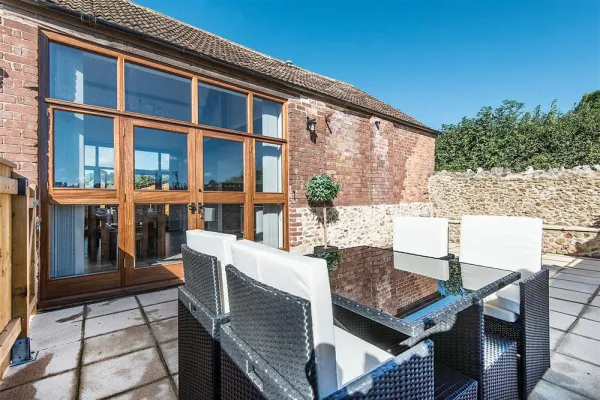 Berry's Barn, Colyton