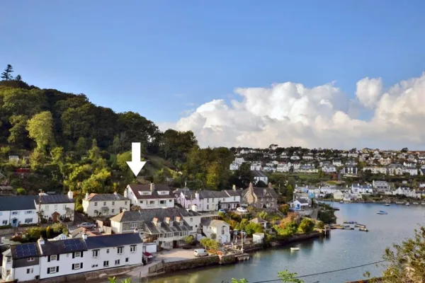Blue Skies, Noss Mayo