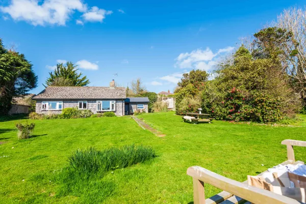Elmfields, Galmpton