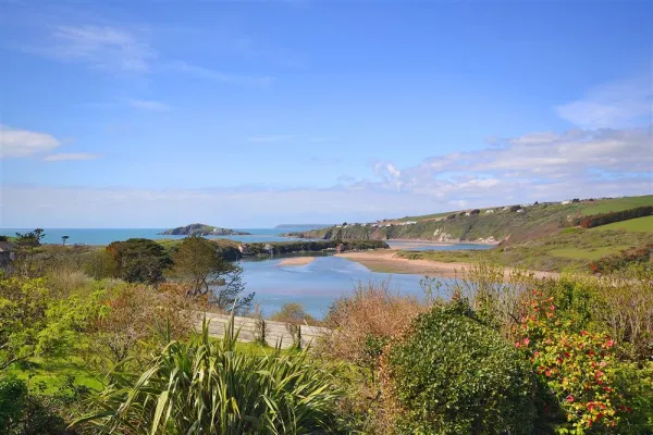 Morstones, Kingsbridge