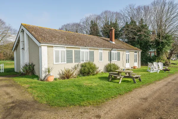One Manor Beach Cottage , Maldon