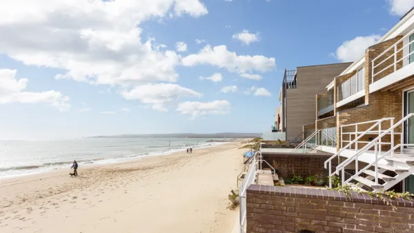 Rona Beach , Poole