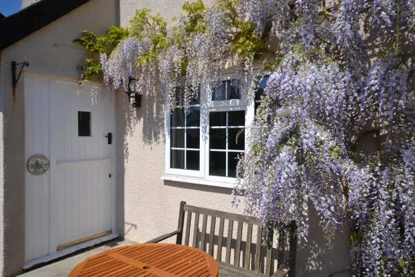 Stoneybrook, Kingsbridge