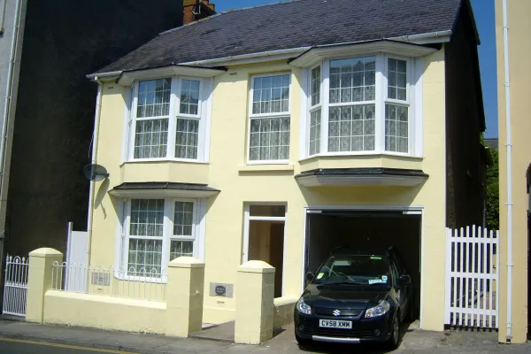 Mabel's Haven, Tenby