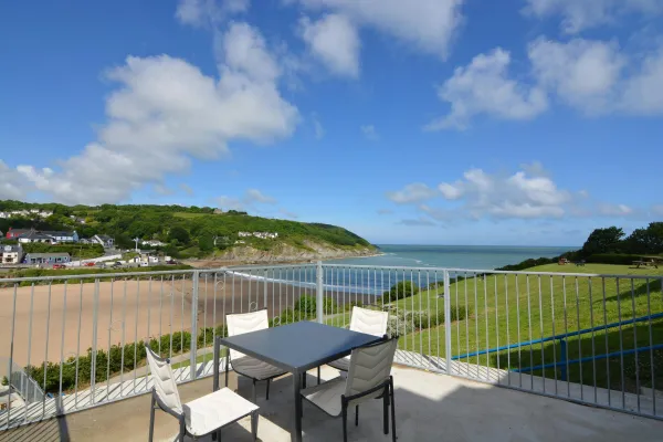 3 Glanmordy, Aberporth