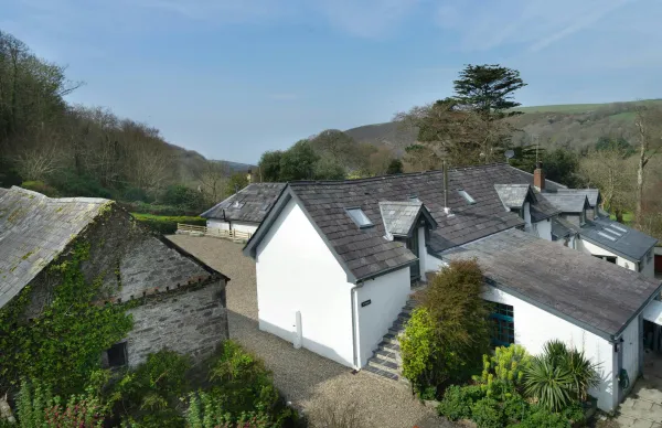 Y Llofft, Llangrannog