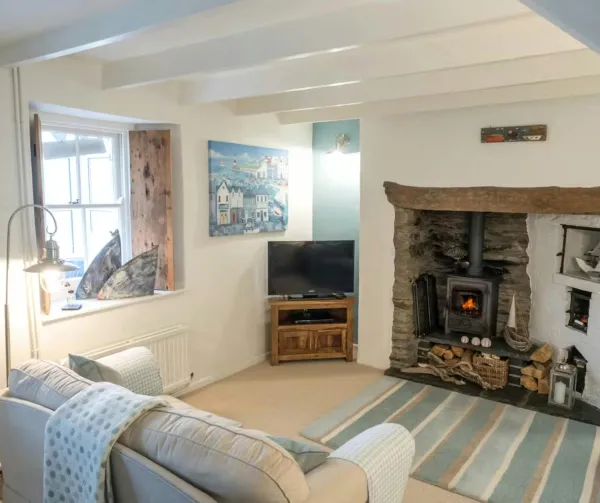 Driftwood Cottage Image 1