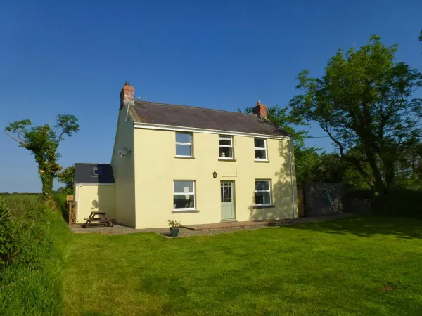 Nash Fields Cottage, Llangwm