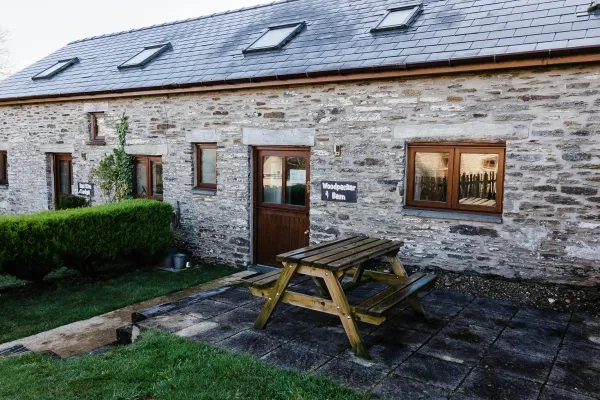 Woodpecker Barn, Abercych