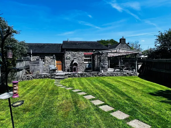 Ty Trol, Aberaeron
