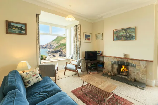 Craig-y-Don Lower Apartment, Llangrannog